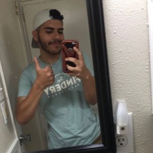 Meet your Posher, Gabriel